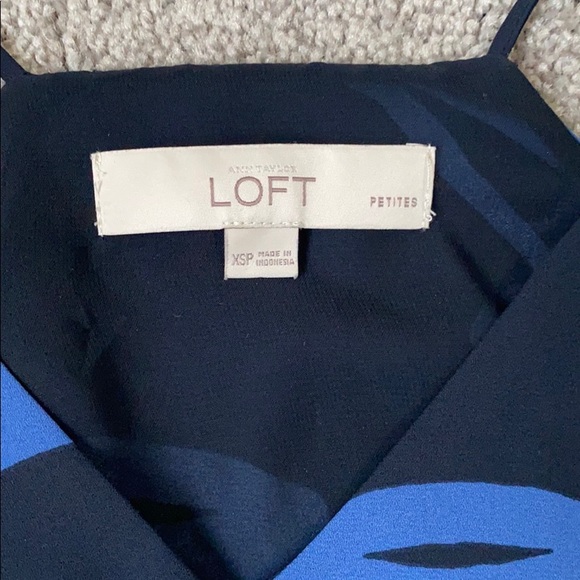 V-neck cami - Picture 2 of 3